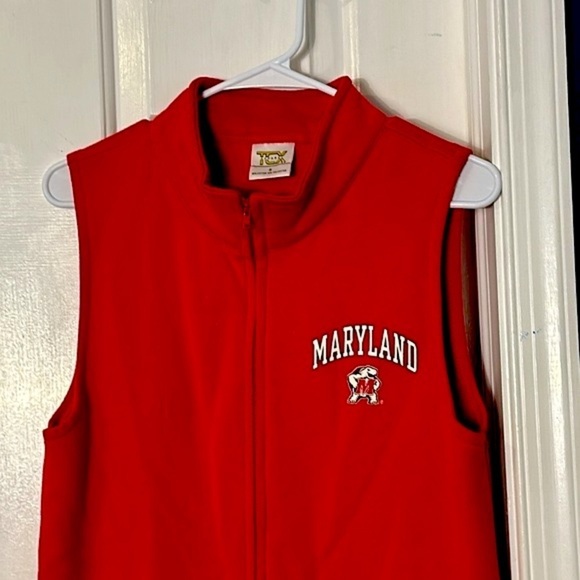 TCX University of Maryland Terrapins Red & Wheat Full Zip Vest Size Small - Picture 2 of 7